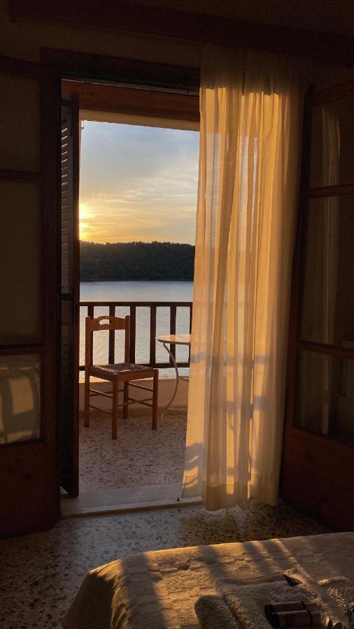 Blue Bay Hotel Milina Luaran gambar