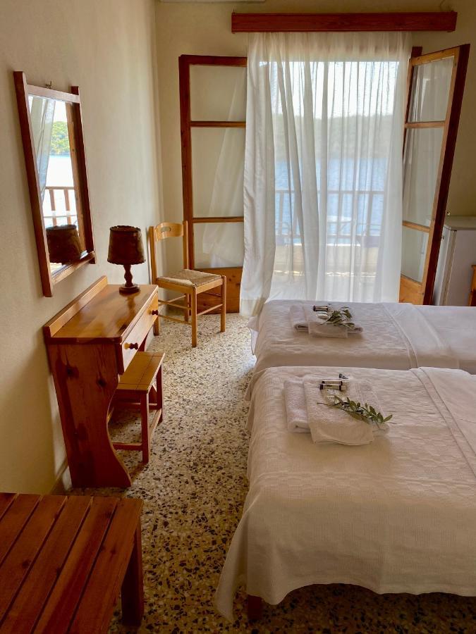 Blue Bay Hotel Milina Luaran gambar